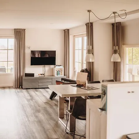 Dutchen Waddenduyn Villa *