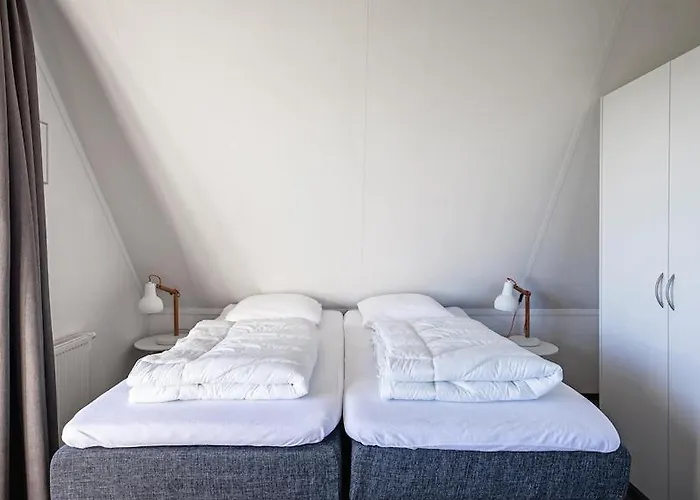 Dutchen Waddenduyn Den Burg