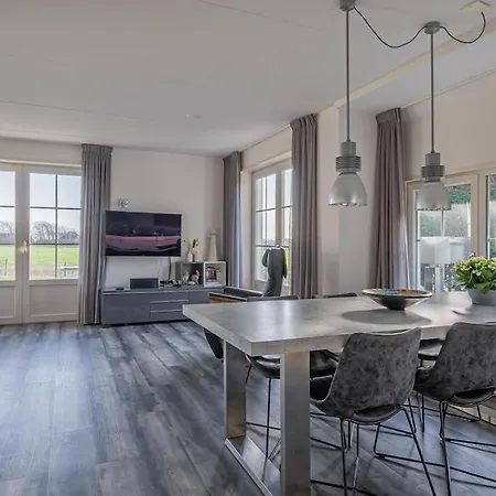 Dutchen Waddenduyn * 登堡